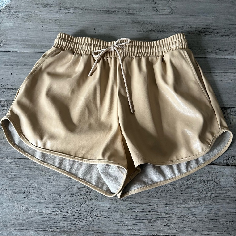 7 For All Mankind Beige Athletic Shorts